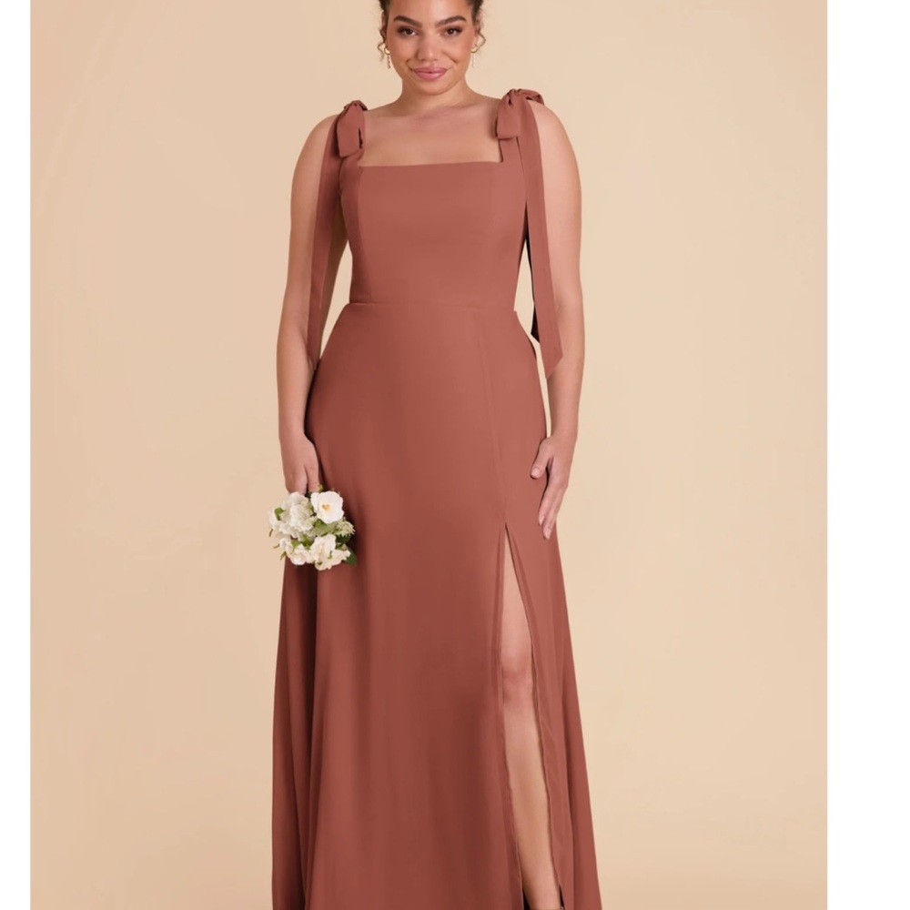 Elegant Dress. Dusty Rose color. Bridesmaid dress. Open to offers
